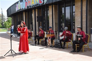 Türksoy Azerbaycan Dans ve Müzik Grubu’ndan Unutulmaz Konser